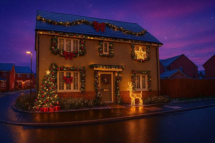 3 Bedroom Detached House For Sale In Maple Drive, Somerton, TA11