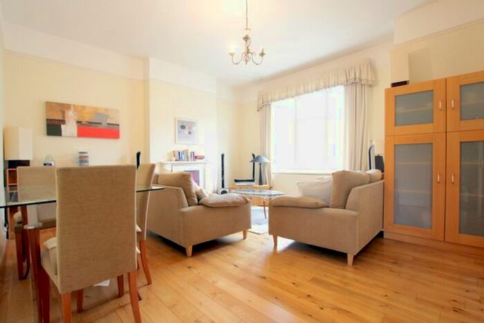 4 Bedroom Flat To Rent In Rusholme Road, London, SW15