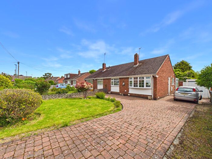 2 Bedroom Semi-Detached Bungalow For Sale In Hope Avenue, Mickleover, DE3