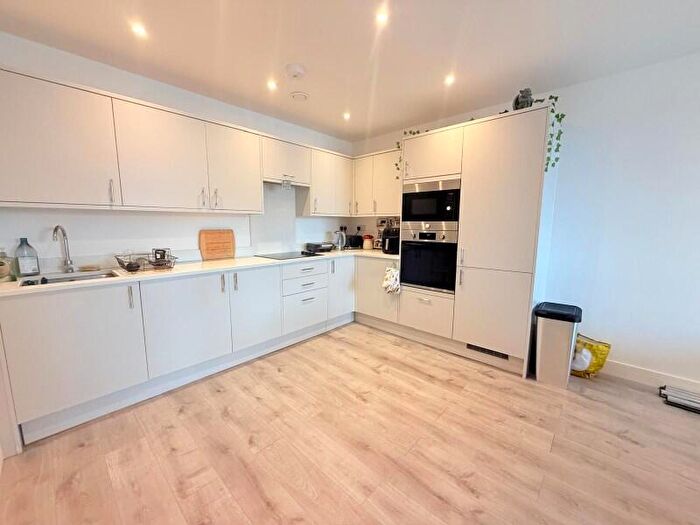 2 Bedroom Apartment To Rent In Camberley, GU15