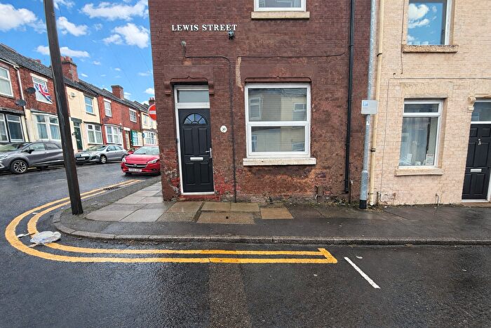1 Bedroom Flat To Rent In Lewis Street, Stoke-On-Trent, ST4