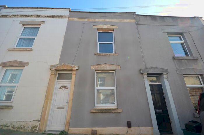 2 Bedroom Terraced House To Rent In King William Street, Southville, Bristol, BS3