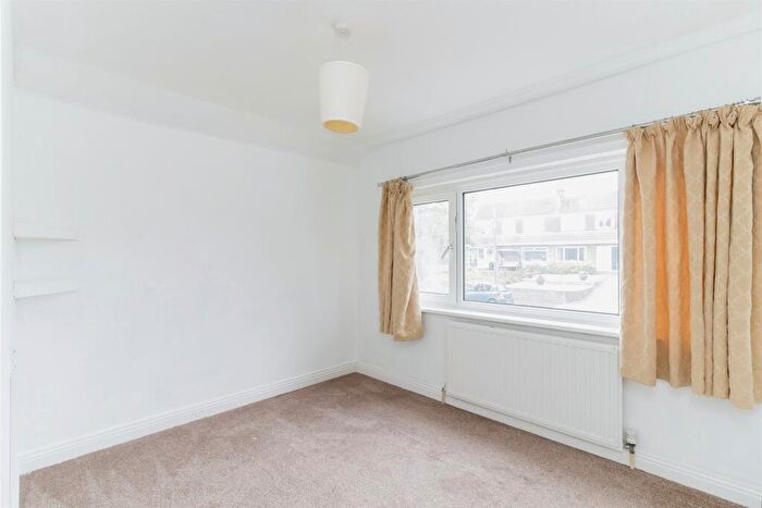 4 Bedroom Detached House For Sale In Rivermead Road, Exeter, EX2