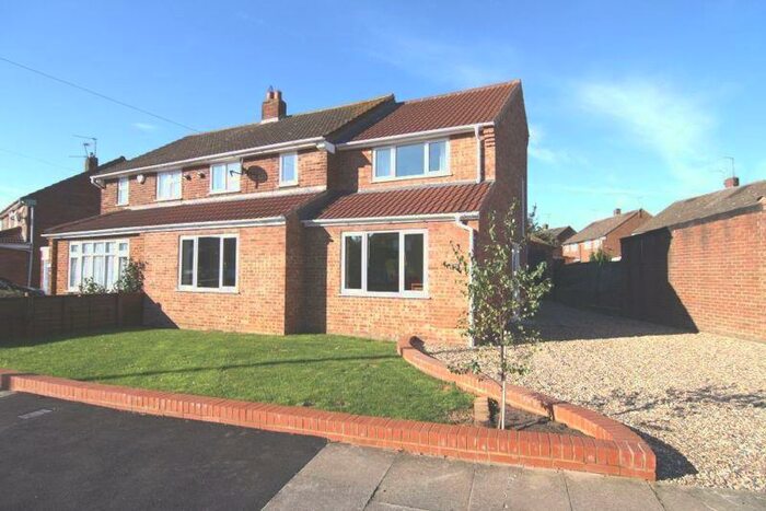 House Of Multiple Occupation To Rent In Mossbank Avenue, Luton, LU2