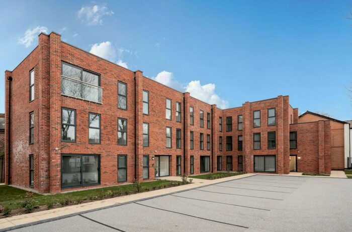 3 Bedroom Apartment To Rent In The Ellesmere, Walkden Road, Worsley, Manchester, M28