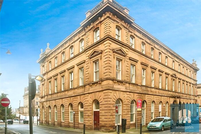 2 Bedroom Apartment To Rent In Britannia Buildings, St Peters Street, Huddersfield, HD1