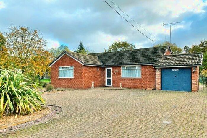 3 Bedroom Bungalow To Rent In ., Bury St. Edmunds, IP30