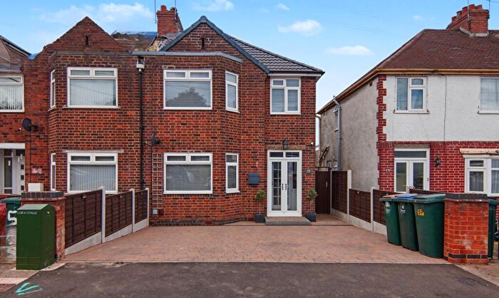 3 Bedroom Semi-Detached House For Sale In Clayton Road, Coventry, CV6