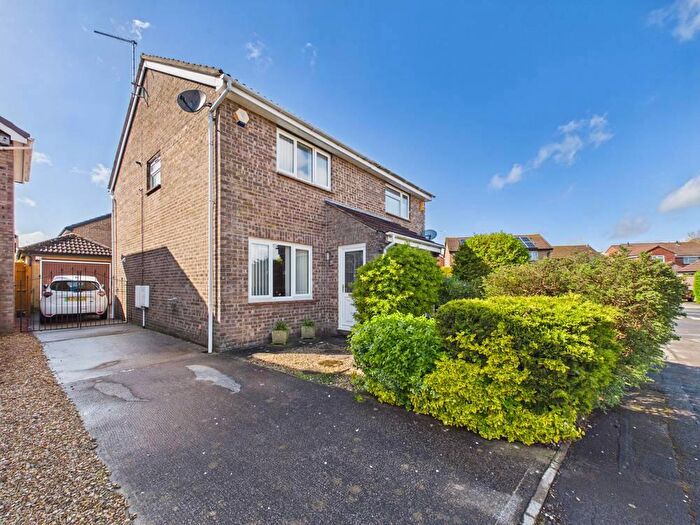 2 Bedroom Semi Detached House For Sale In Ravenswood, Longwell Green, Bristol, BS30