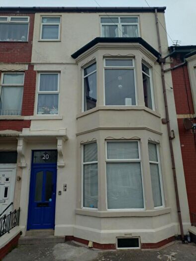1 Bedroom Flat To Rent In Knowle Avenue, Blackpool, Lancashire, FY2