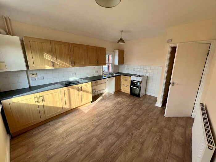 3 Bedroom Maisonette To Rent In Algitha Road, Skegness, PE25