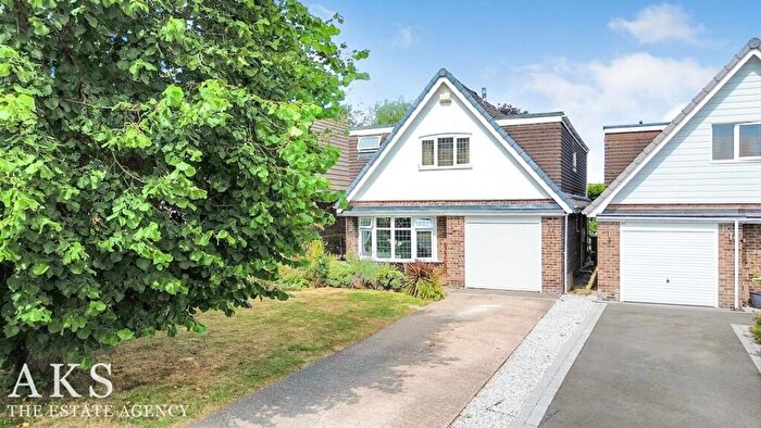 4 Bedroom Detached House For Sale In Manor Farm Road, Aston-On-Trent, DE72