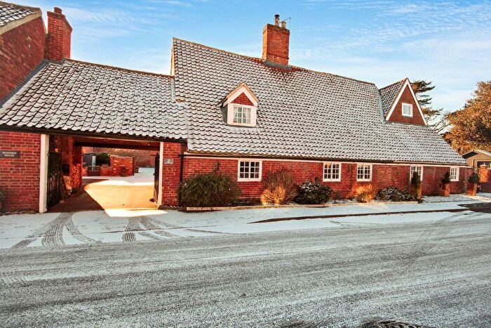 3 Bedroom Cottage For Sale In Main Street, South Muskham, NG23