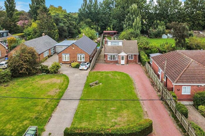 3 Bedroom Detached Bungalow For Sale In Temple Lane, Copmanthorpe, YO23