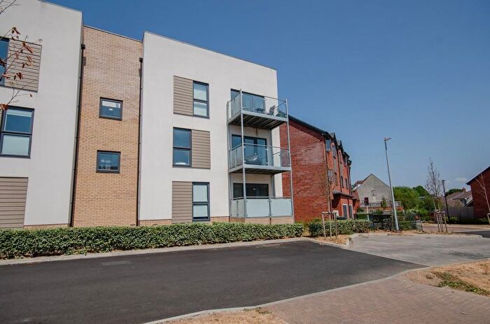 1 Bedroom Flat For Sale In Poppy Close, Stoke Gifford, Bristol, BS34