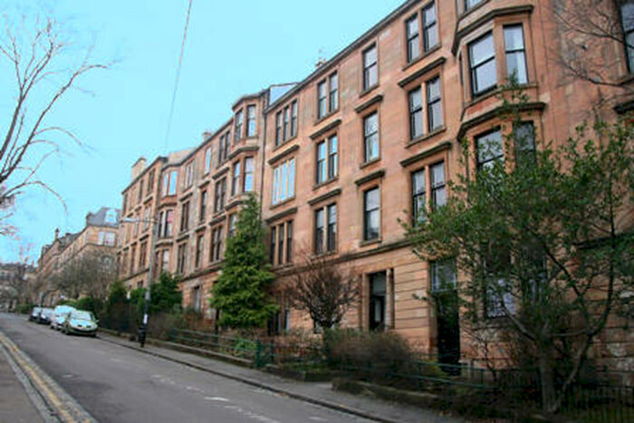 6 Bedroom Flat To Rent In Glasgow Street, Hillhead, Glasgow, G12