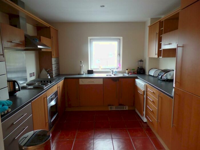 2 Bedroom Apartment To Rent In Triumph House, Manor House Drive, Cv Central, Coventry, CV1