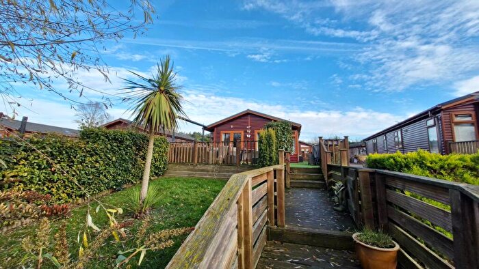 2 Bedroom Lodge For Sale In Lagoon Lodges, Tallington, Stamford, PE9