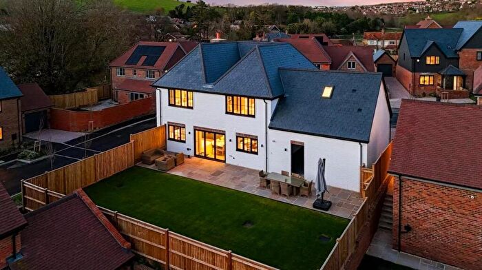 4 Bedroom Detached House To Rent In Skylarks, Rottingdean, BN2