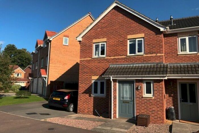 3 Bedroom Semi-Detached House To Rent In Longfield Avenue, Nottingham, NG8