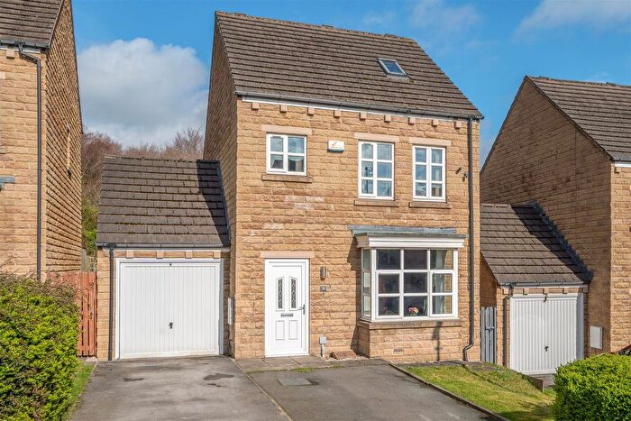 4 Bedroom Property For Sale In Suffolk Rise, Huddersfield, HD2