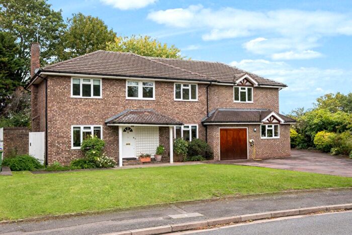 6 Bedroom Detached House For Sale In Carrick Gate, Esher, KT10