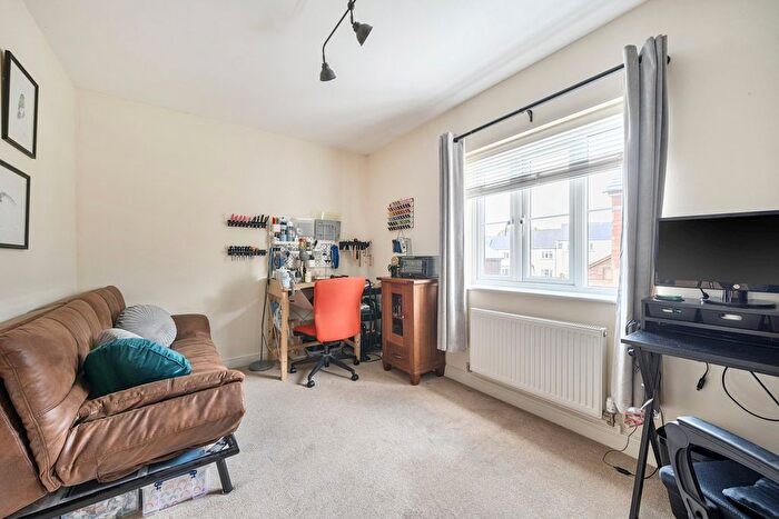 2 Bedroom End Terrace House For Sale In Oakfield Road, Hatherleigh, Okehampton, Devon, EX20
