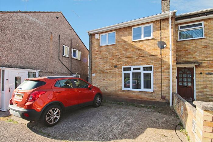 3 Bedroom Property To Rent In Scotswood Crescent, Leicester, LE2