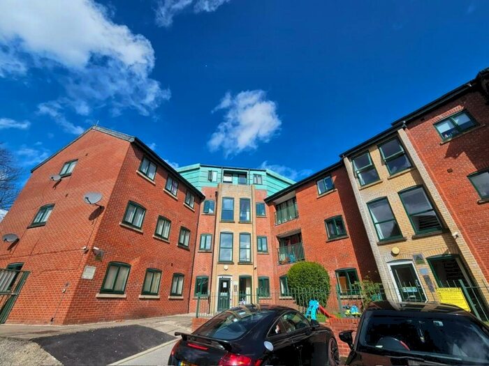 2 Bedroom Apartment To Rent In Birch Lane, Longsight, Manchester, M13