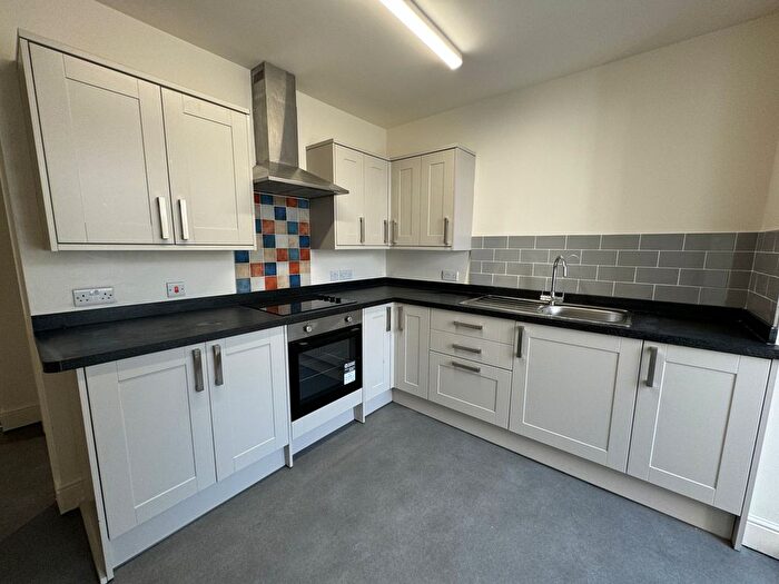 1 Bedroom Flat To Rent In Victoria Street, Taunton, TA1