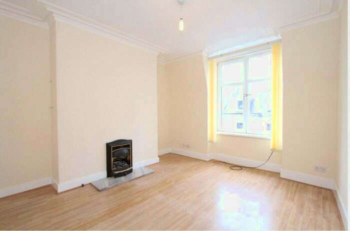 2 Bedroom Flat To Rent In Richmond Terrace, Rosemount, Aberdeen, AB25