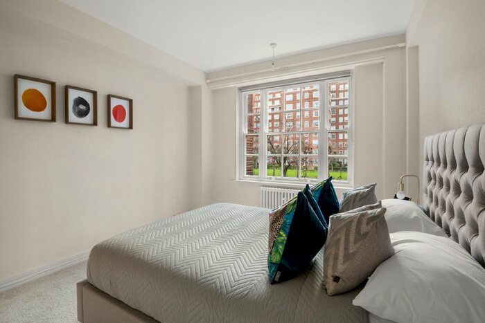 1 Bedroom Flat To Rent In Dolphin Square, London, SW1V