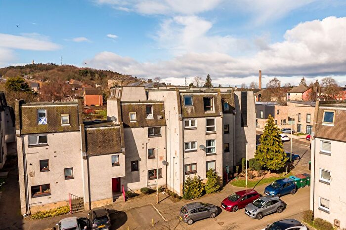 1 Bedroom Flat For Sale In Hill Square, Dundee, DD3