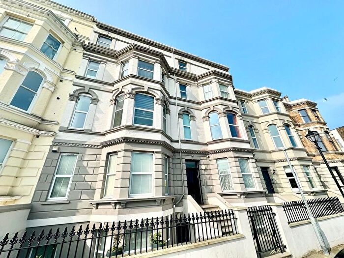 2 Bedroom Flat To Rent In Dalby Square, Margate, Kent, CT9