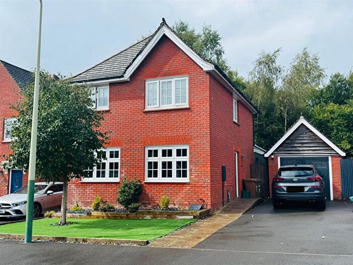 3 Bedroom Detached House For Sale In Harrier Avenue, Penallta, Hengoed, CF82
