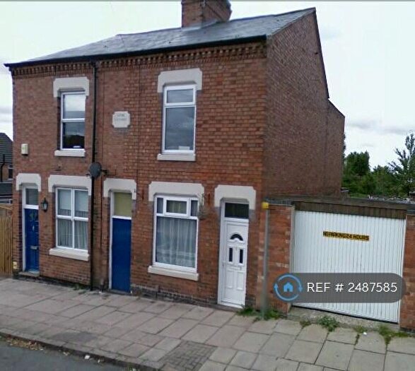 3 Bedroom Terraced House To Rent In Lorne Road, Leicester, LE2