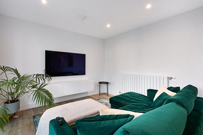 1 Bedroom Flat For Sale In Loder House, Anderson Road, London, SE3