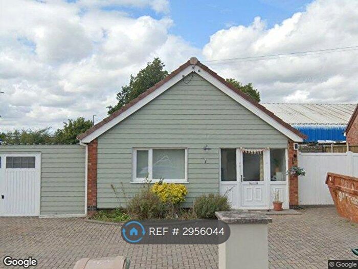 2 Bedroom Bungalow To Rent In Robert Close, Coventry, CV3