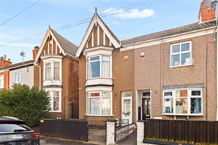 3 Bedroom Terraced House For Sale In David Street, Grimsby, N.E.Lincolnshire, DN32