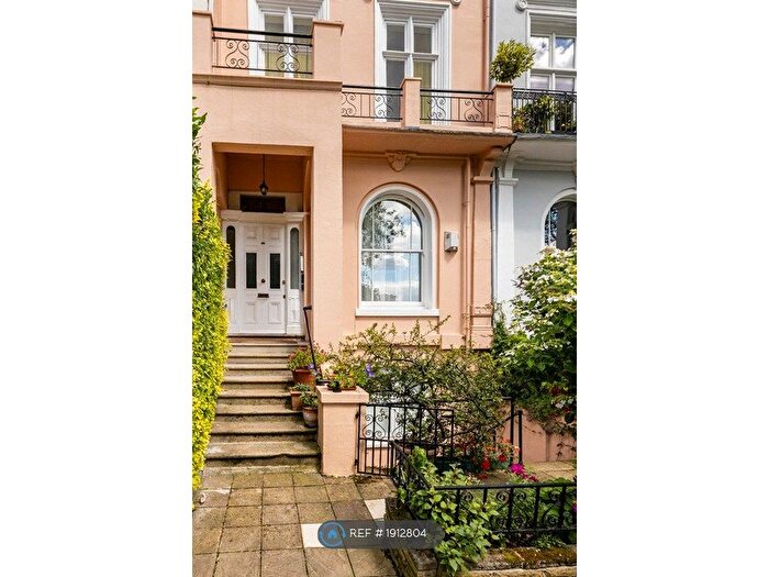 1 Bedroom Flat To Rent In Regents Park Road, London, NW1