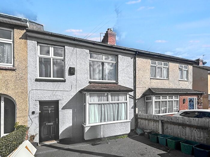 2 Bedroom Apartment To Rent In Third Avenue, Bristol, Gloucestershire, BS7