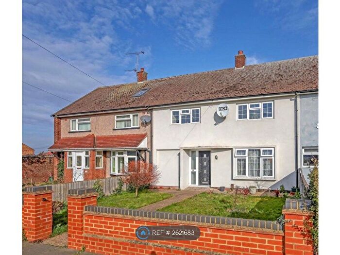 3 Bedroom Terraced House To Rent In Chafford Way, Grays, RM16