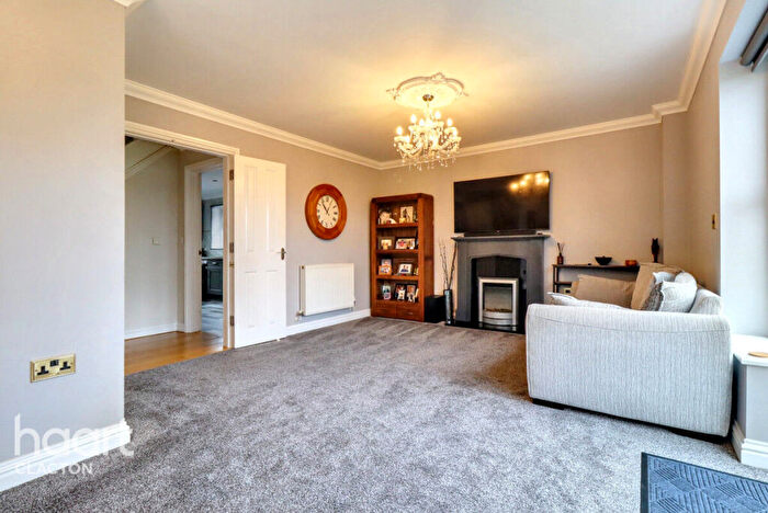 6 Bedroom Detached House For Sale In Colchester Road, Clacton-On-Sea, CO16