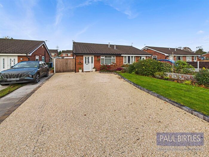 2 Bedroom Semi Detached Bungalow For Sale In Valley Road, Flixton, Trafford, M41