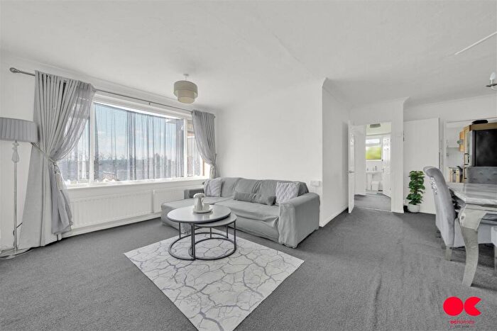2 Bedroom Flat To Rent In Ferguson Court, Romford, RM2