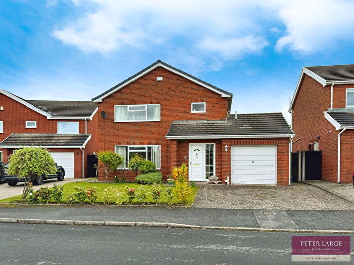 3 Bedroom Detached House For Sale In Bryn Coed, St. Asaph, Denbighshire, LL17