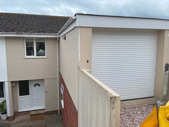 3 Bedroom Property To Rent In Upper Longlands, Dawlish, EX7