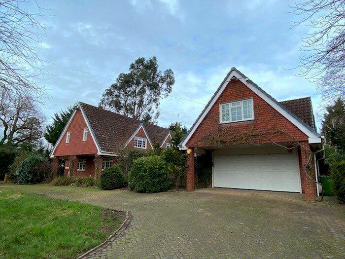 5 Bedroom Detached House To Rent In Pit Lane, Edenbridge, Kent, TN8