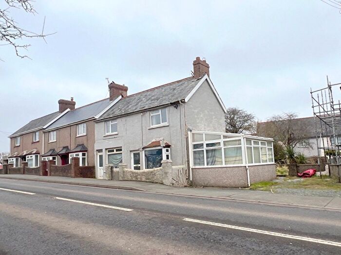3 Bedroom End Terrace House For Sale In Vine Road, Johnston, Haverfordwest, Pembrokeshire, SA62