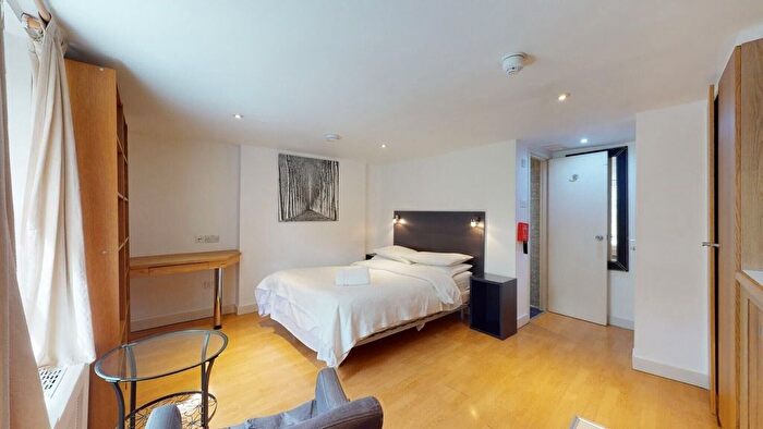 Studio To Rent In Cartwright Gardens, Bloomsbury, WC1H